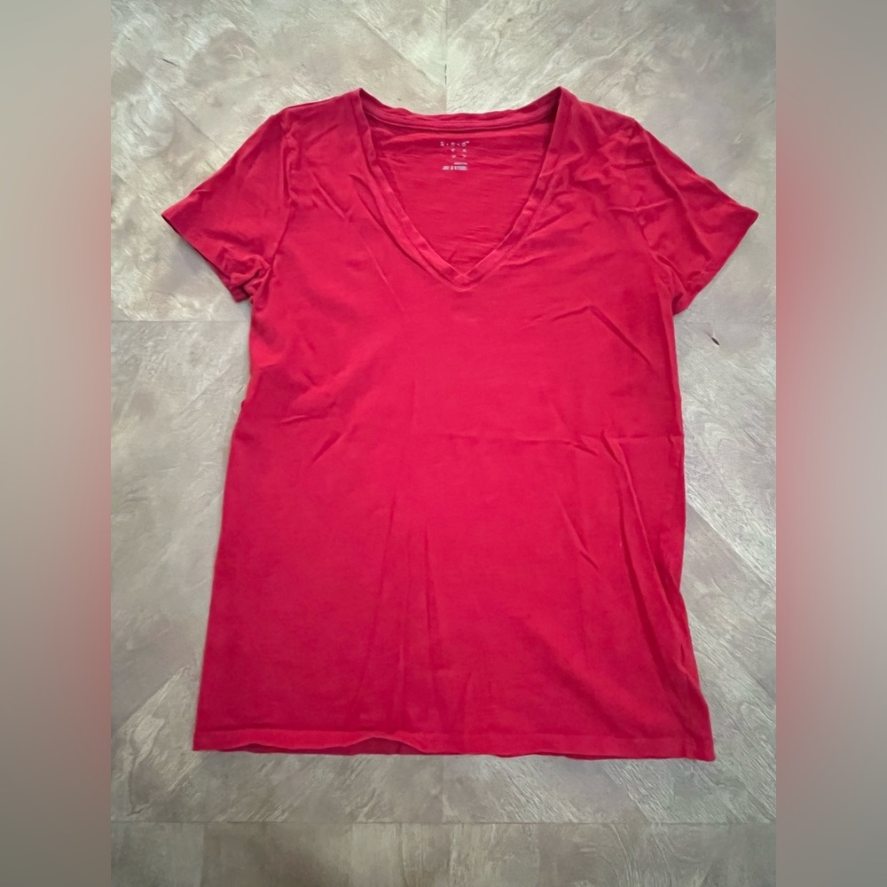 A New Day Red Fitted Short Sleeve Tee | Size Medium